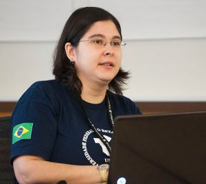 Professor Juliana Bastos Marques