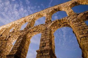 Davd Coral Gadea's photo of the Roman Aqueduct in Segovia, Span, Wikimedia Commons Picture of the Day for 22 January 2012.