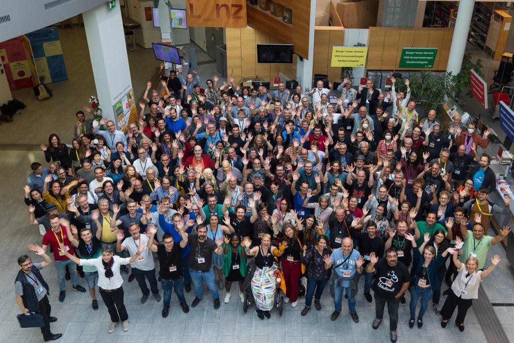 Group picture at WikiCon 2023 in Linz