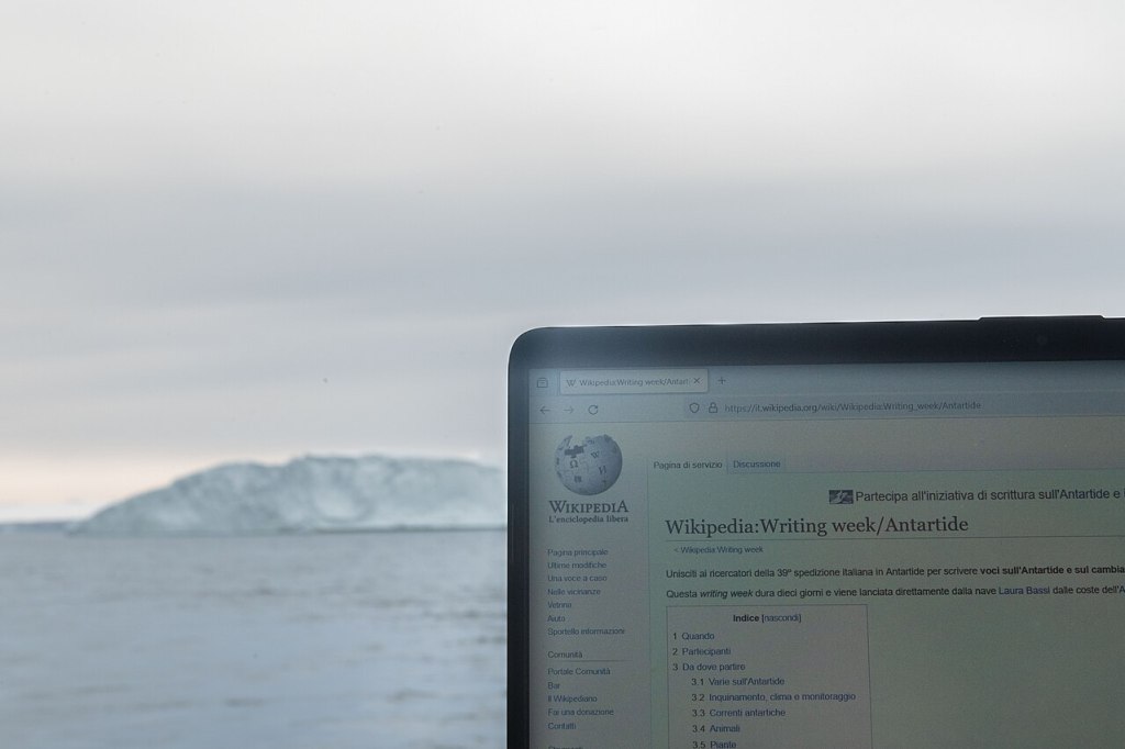 The first Wikipedia editathon from Antarctica in history